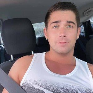 Meet your Posher, Nathan